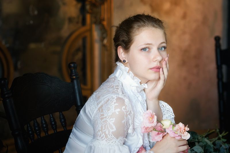 портрет, девушка Портретноеphoto preview