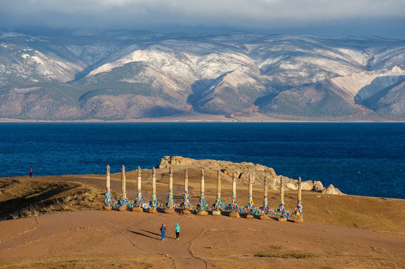 Мыс Бурхан, скала Шаманка и Приморский хребет.photo preview