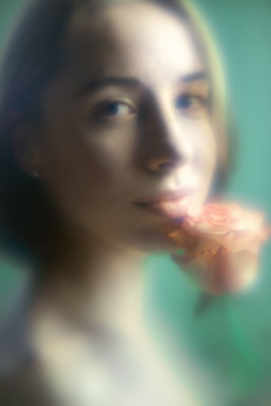 Девушкаphoto preview