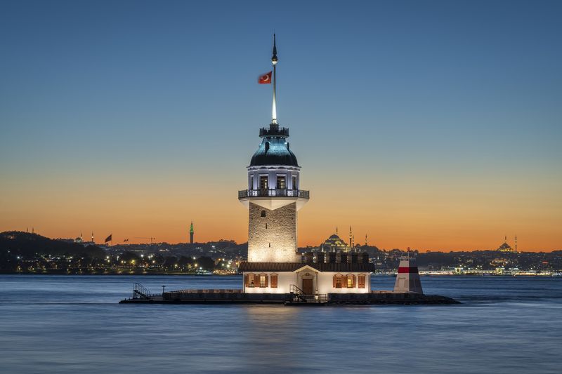 стамбул , девичья башня , istanbul , босфор , синий час , закат Девичья башняphoto preview