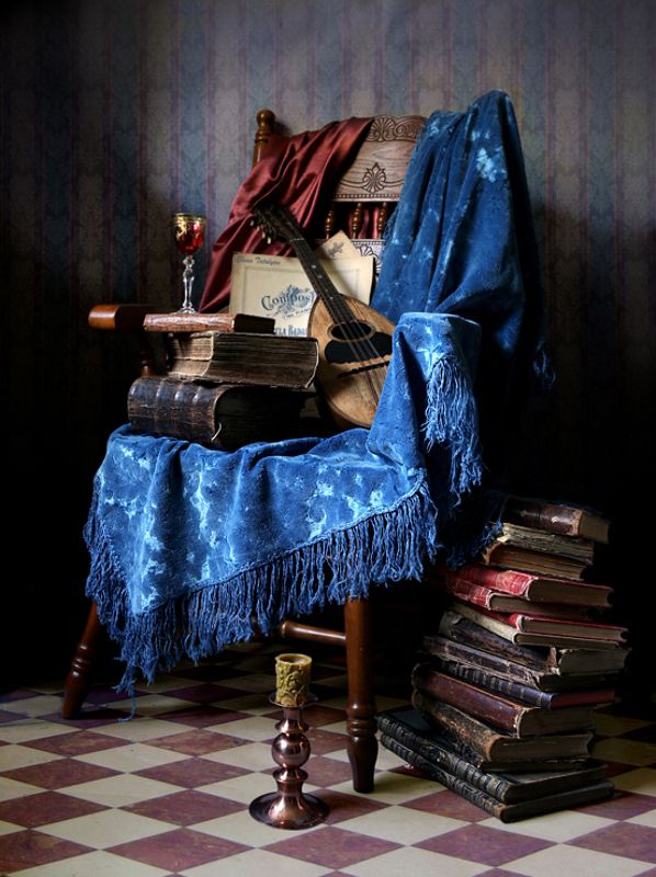 стул, натюрморт Натюрморты на стулеphoto preview