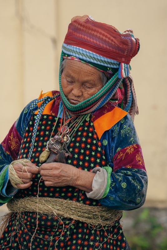 Old womenphoto preview