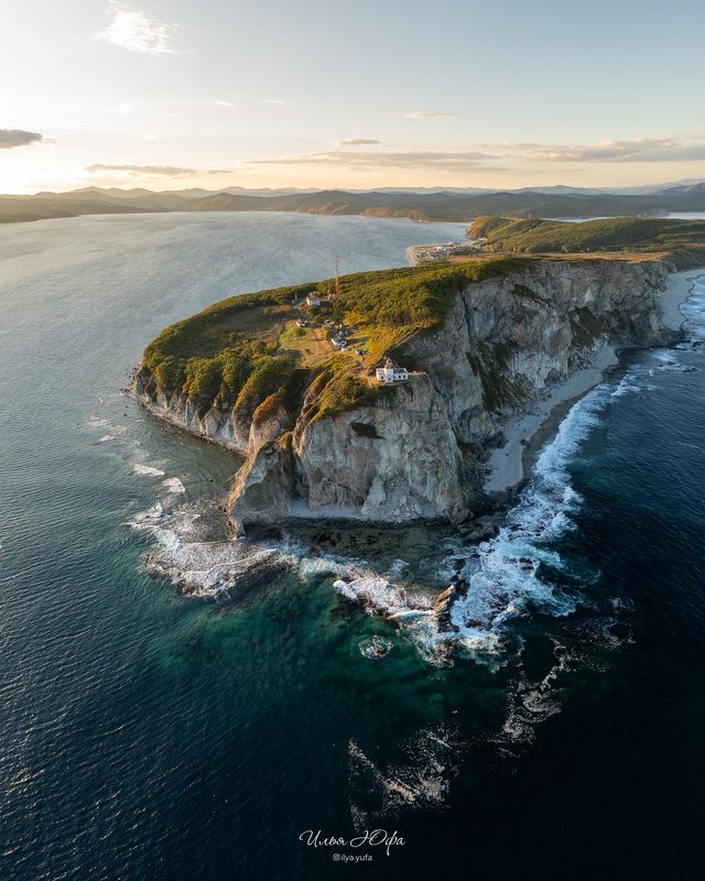 приморье Маяк Балюзекphoto preview