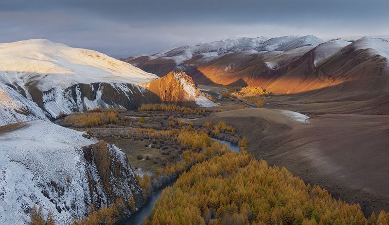 ...Первый луч в долине...photo preview