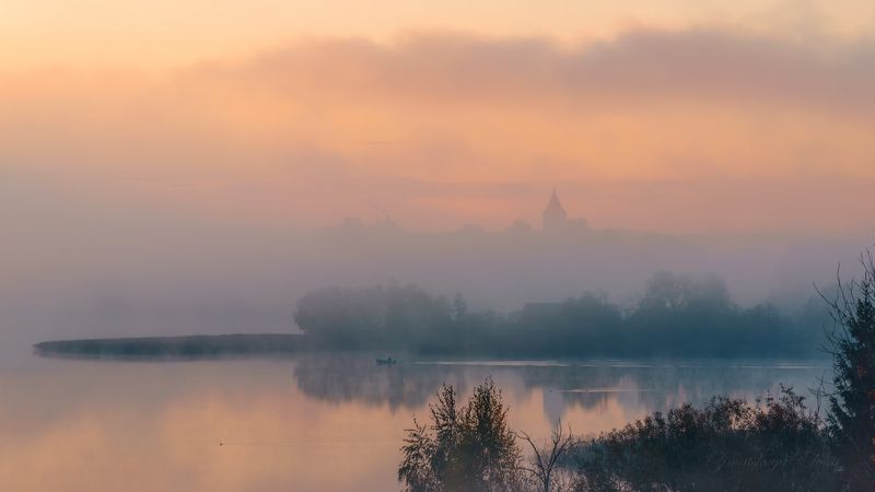 утро туманноеphoto preview