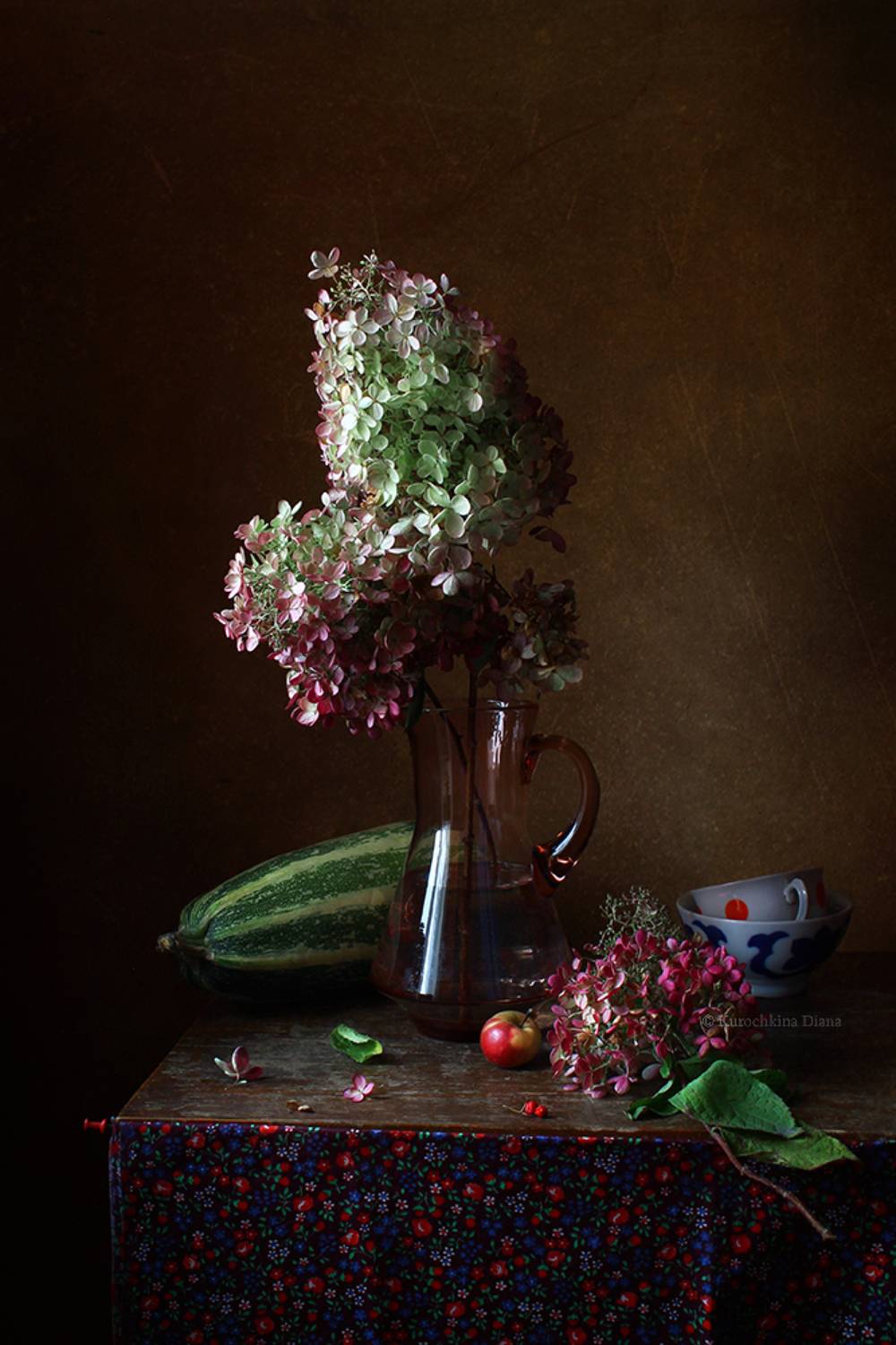 с гортензией и полосатым кабачком. Автор: Курочкина Диана натюрморт, гортензия, кабачок, Курочкина Диана