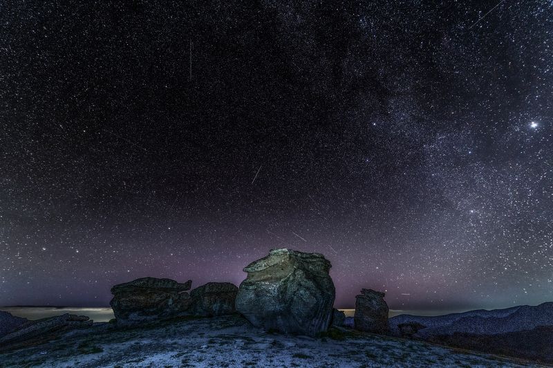 Ночь в горахphoto preview