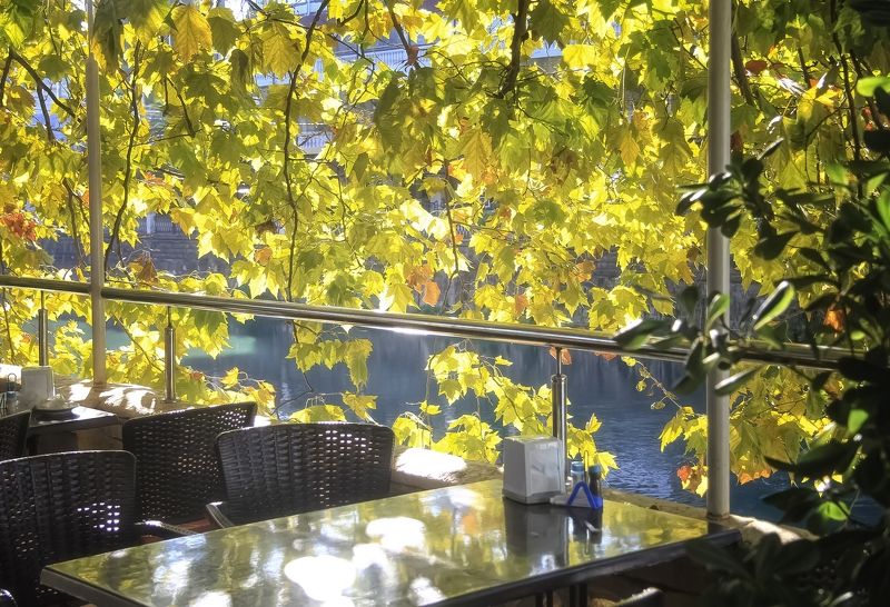 Маленькое кафеphoto preview