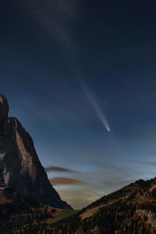 Комета C/2023 A3 Tsuchinshan–ATLASphoto preview