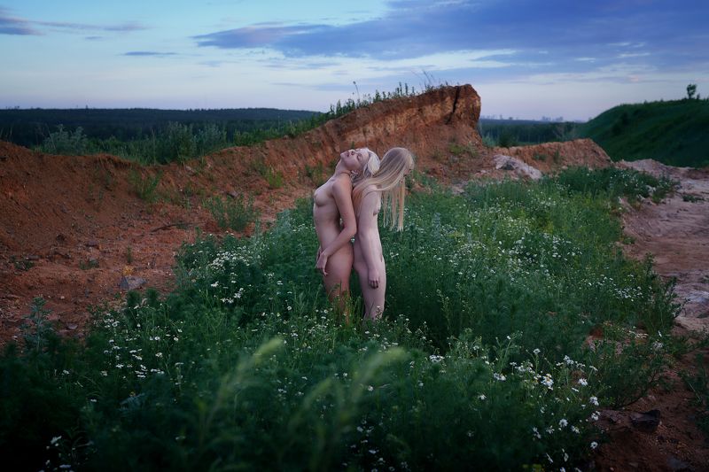 nude art girl linesphoto preview