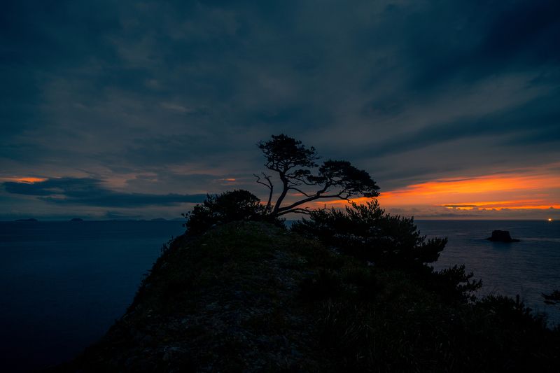 Россия, Приморский край, Приморье, Японское море, полуостров Гамова, бухта Теляковского, рассвет Рассвет в бухте Теляковского фото превью