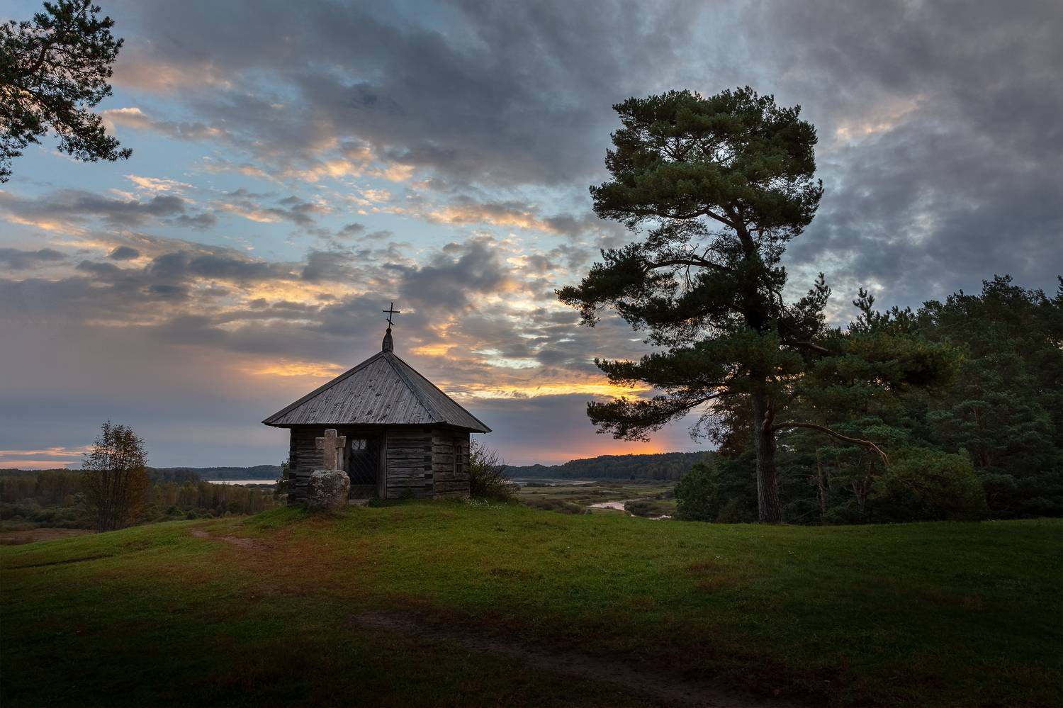 савкина горка, пушкинские горы, рассвет, псковская область, Потапов Сергей