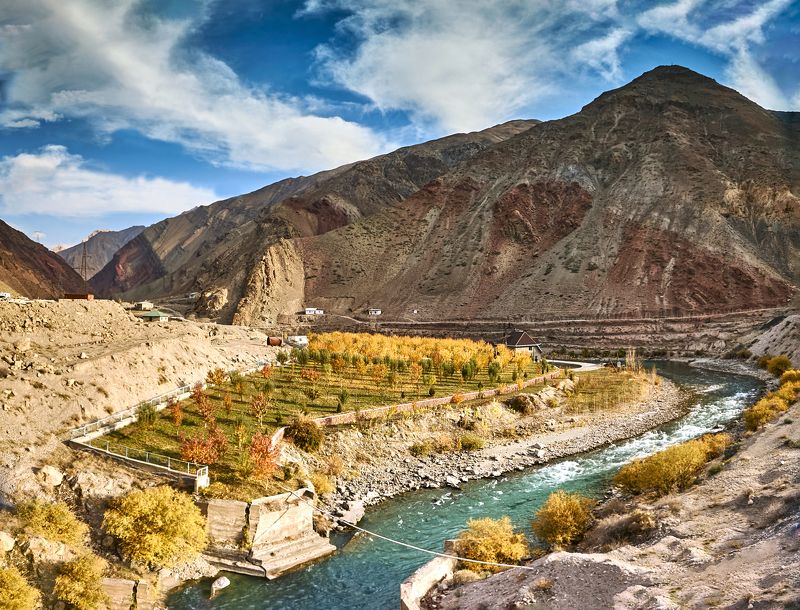 Картинки осени. Фанские горы. Таджикистанphoto preview