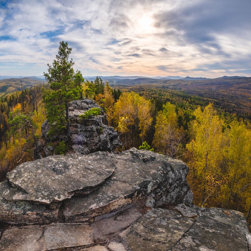 Осень в Уральских горахphoto preview