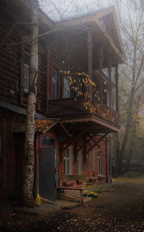 кострома, город, архитектура, осень, старый дом Осень в городе фото превью