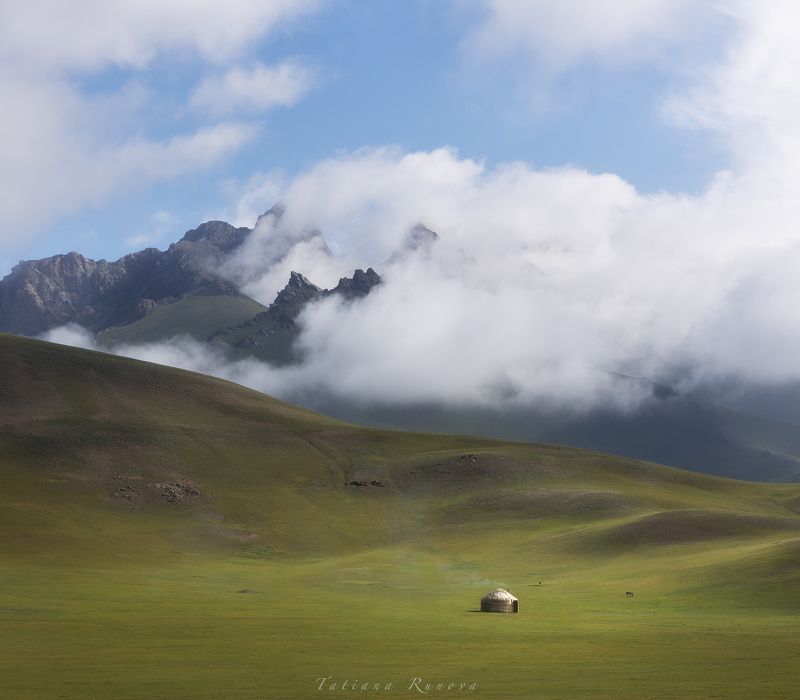 Минимализм Кыргызстанаphoto preview