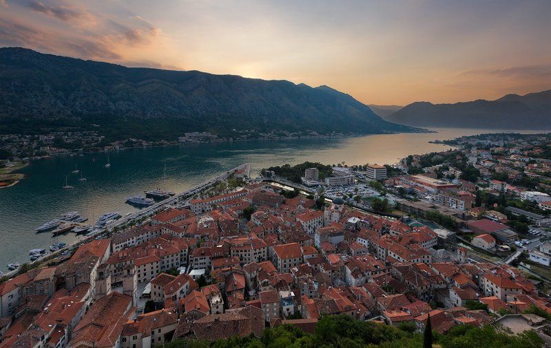 Закат в Котореphoto preview