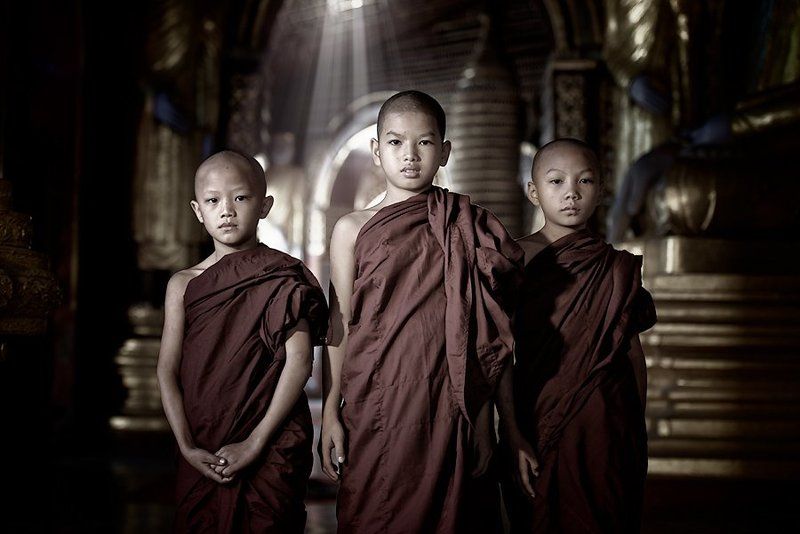 Маленькие монахиphoto preview