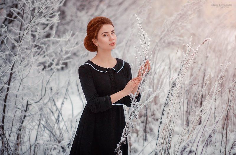 девушка, модель, зима, зимний портрет, черное платье, снег Зимний портретphoto preview