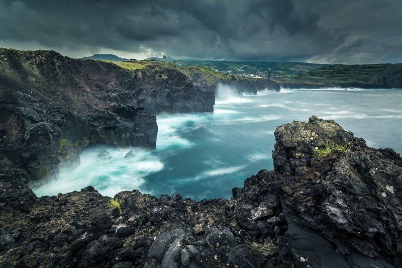 португалия, прибой, океан, сан, мигель, тучи, настроение Скалы острова Сан-Мигель. Португалияphoto preview
