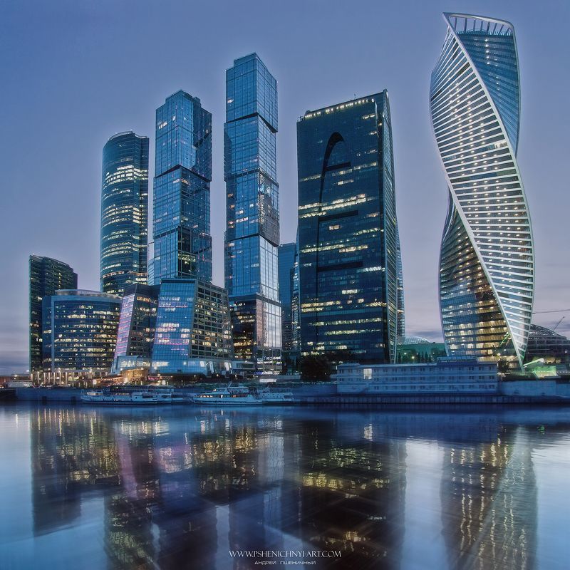 архитектура, москва, ночь, городской пейзаж, москва-сити, отражение Город у рекиphoto preview