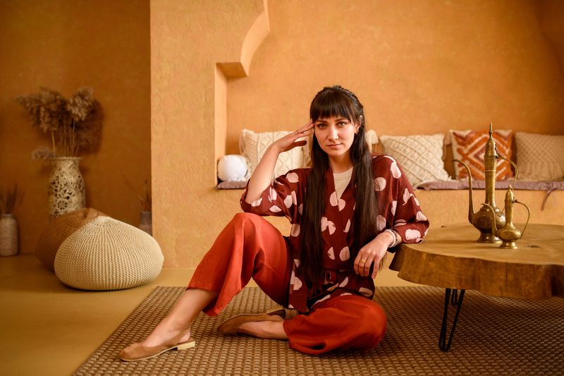 восток, девушка, портрет, интерьер, студия Восточная историяphoto preview