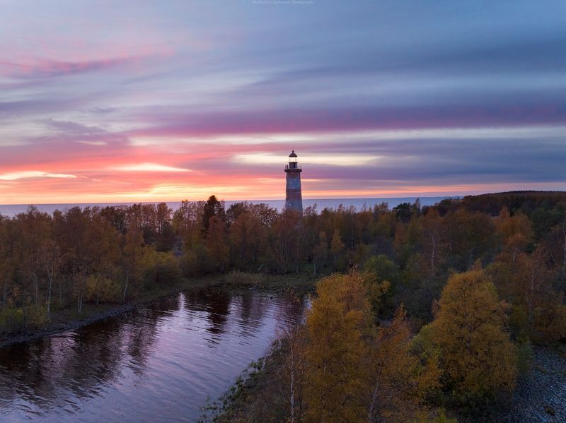 маяк, ладога, карелия, закат, остров Остров с маяком фото превью