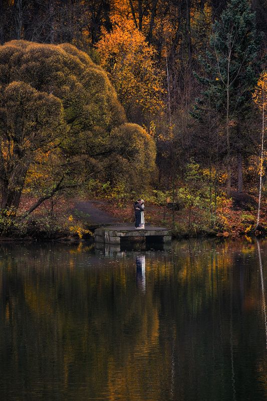 осень, двое, жанровое фото, стрит фото, городские картинки photo preview