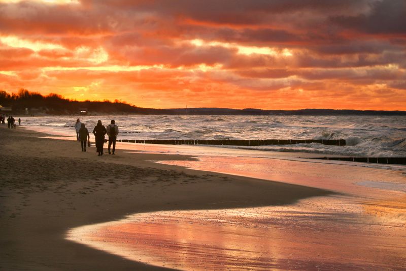 природа. море, небо, облака, солнце, закат Три стадии одного закатаphoto preview