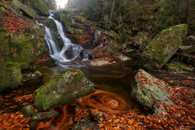 Autumn Whirlpool фото превью