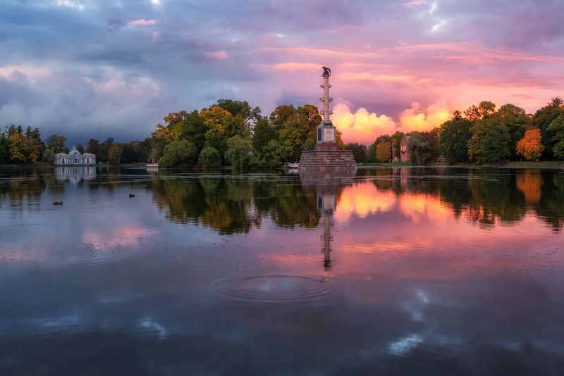 санкт-петербург, царское село, пушкин, осень, золотая осень, городской пейзаж, пейзаж, закат, екатерининский парк Красочный осенний вечер в Царском Селеphoto preview