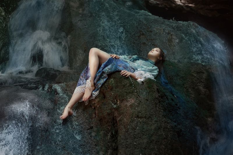 в омут с головойphoto preview