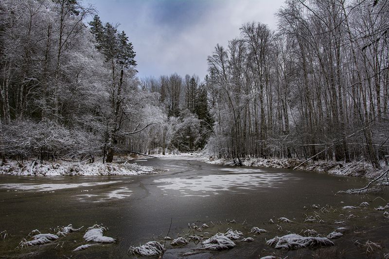 У тихой заводиphoto preview