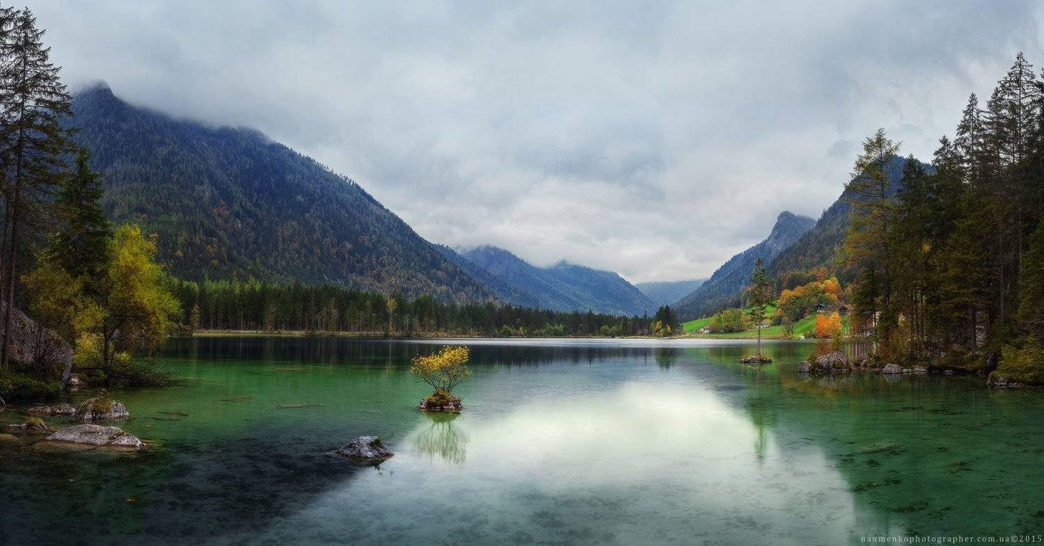 Германия. Ramsau. Озеро Hintersee, перед дождем или паслись четыре коровы.. Автор: Александр Науменко ramsau,hintersee,германия,рамзау,озеро,вечер,панорама,облака,дождь,бавария,альпы,sony, Александр Науменко