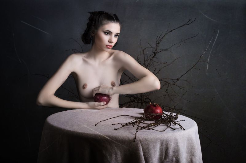 Forbiden fruitphoto preview