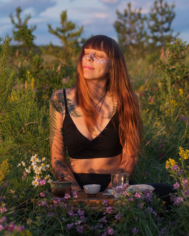 Чайная церемония на закатеphoto preview