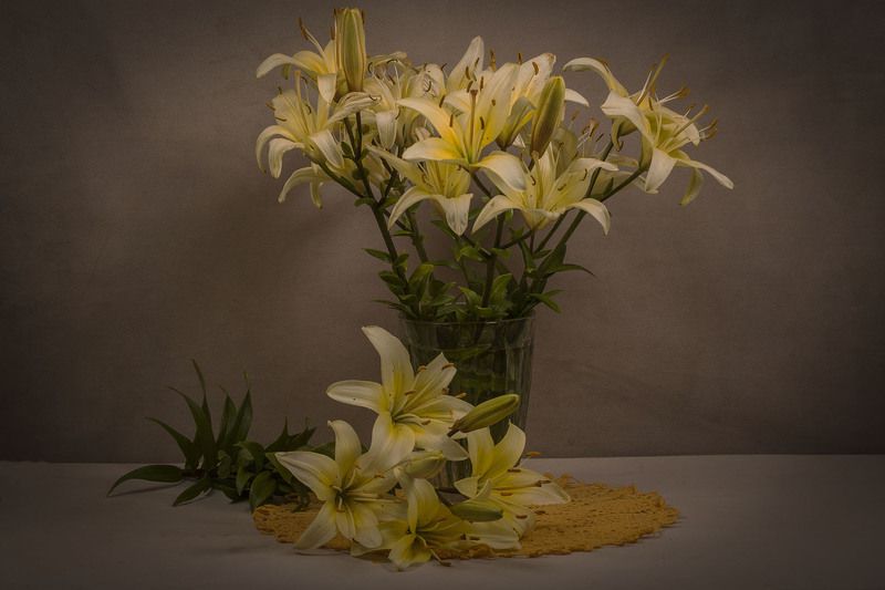 натюрморт, лето, цветы, лилии Летние натюрмортыphoto preview