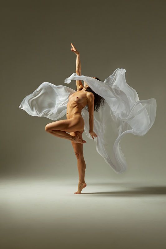 эротика, ню, танец Танецphoto preview