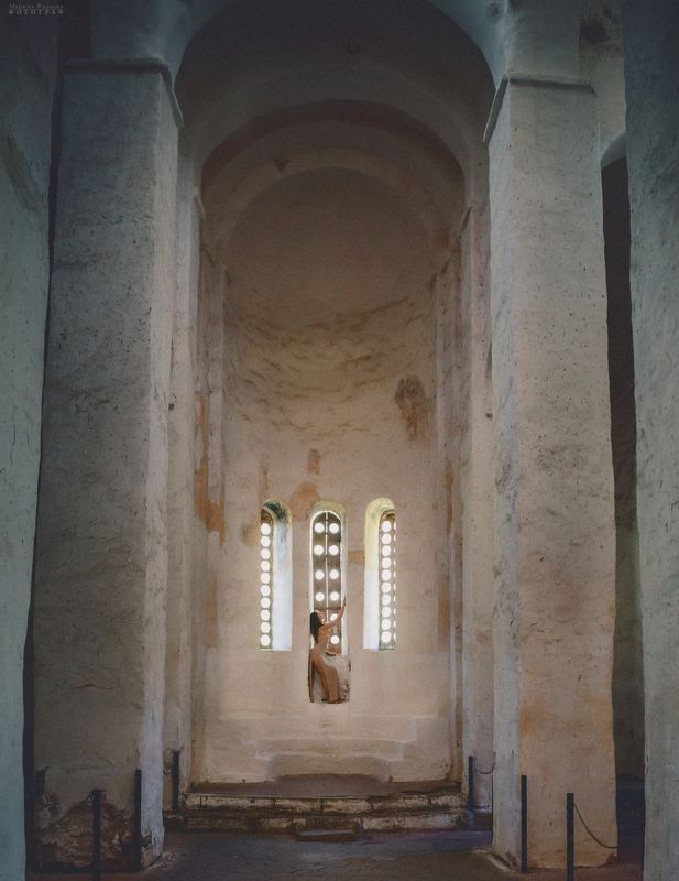 архитектура, храм, архыз, девушка Mea Culpaphoto preview