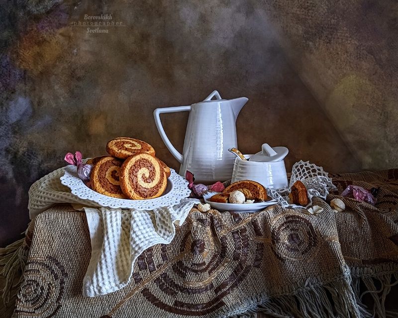 натюрморт, низкий ключ, darkphoto, чайная история, food_photo, еда, десерт, драпировка, фото на телефон Про десертphoto preview