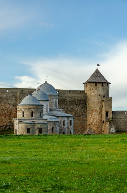 Ивангородская крепостьphoto preview