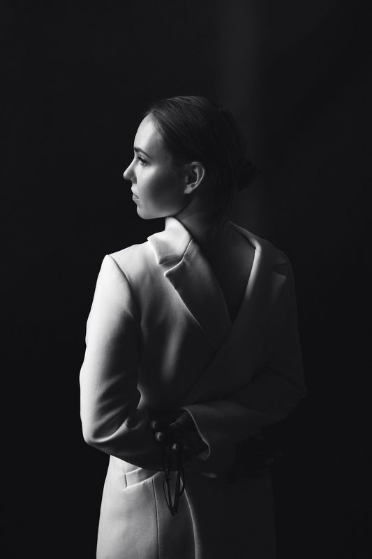 портрет, женский портрет, чб портрет, классический портрет, ч/б, portrait, девушка Юлияphoto preview