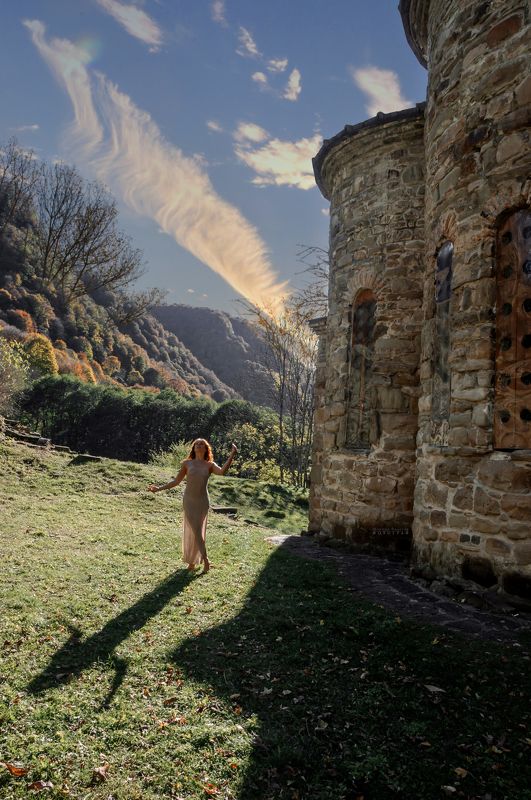 пейзаж, девушка, архыз, архитектура. храм Enigmaphoto preview