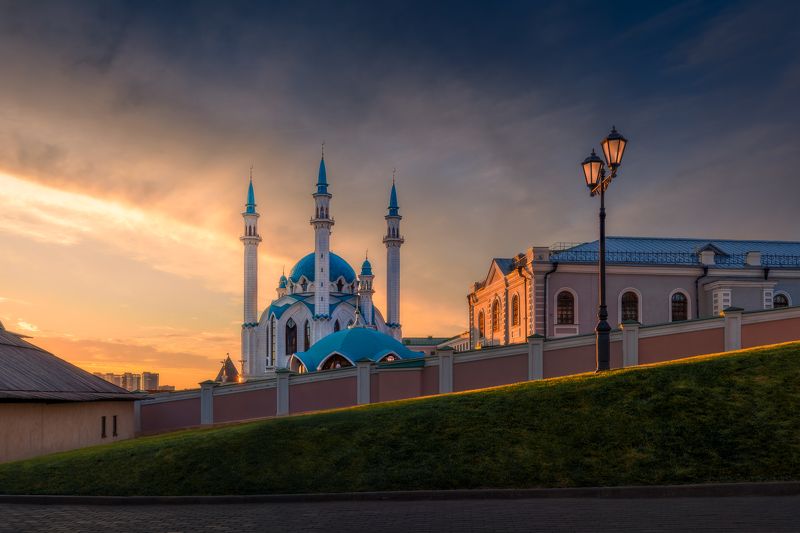 Мечеть Кул Шариф на закатеphoto preview