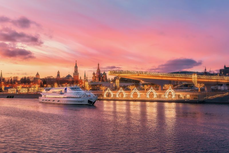 Radisson, зарядье, кремль, москва, закат, москва река, парящий мост, moscow photo preview