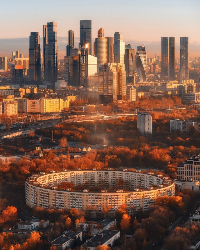 москва сити, ммдц, деловой центр, золотая осень, москва, moscow, city, круглый дом, городской пейзаж  фото превью