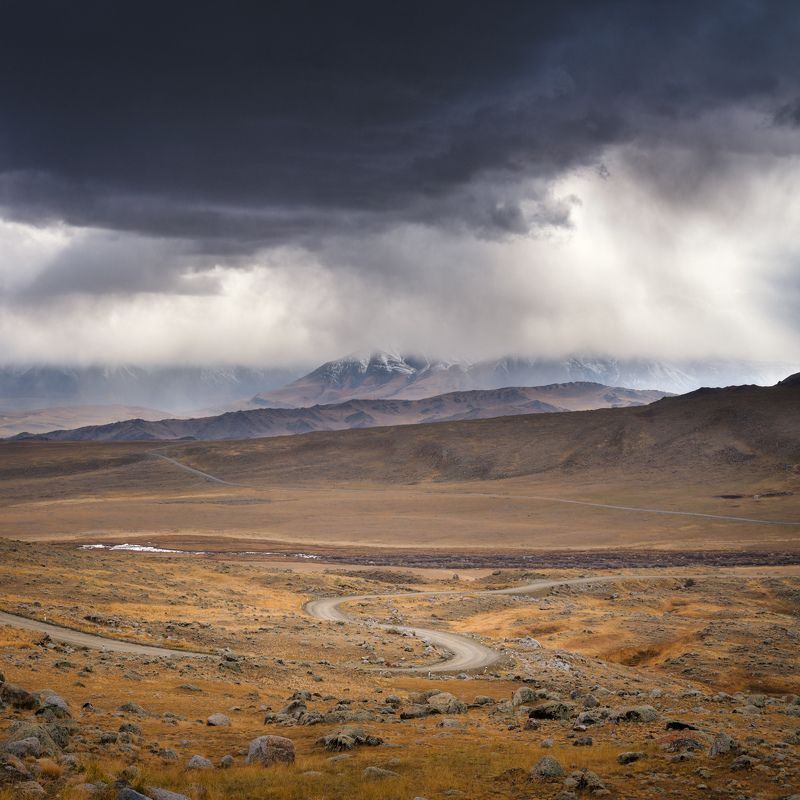 тыва, tuva, горы, гроза, облака, тучи, небо, путешествие, journey, traveling В горах Тывы.  / In the mountains of Tuva.photo preview