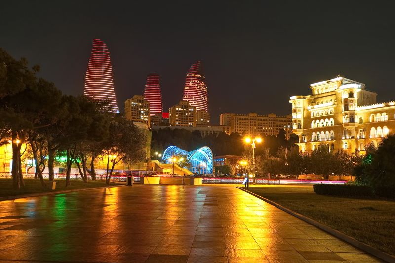 баку, ноябрь, ночь, огни Ночной Бакуphoto preview