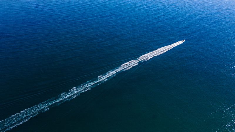 Россия, Приморский край, Приморье, Японское море, бухта Спокойная, катер,  Ух, прокачу! фото превью