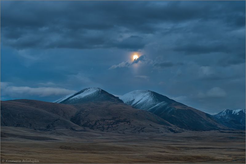тархата, тарахаты, ночь, луна, алтай, константин белошапкин Ночь Тархатыphoto preview